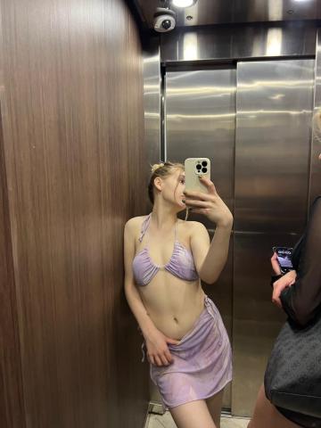 Виолетта Сексуальная Студентка фото 6